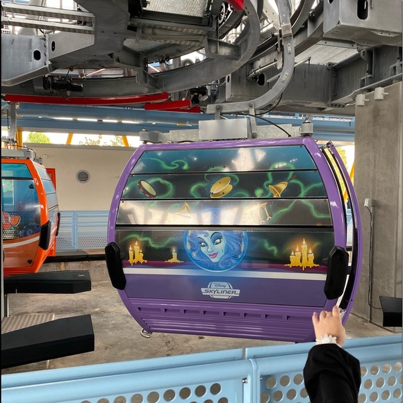 Hey, itโs Kimmie!! โ๏ธout my feature game. - Picture 17 of 17